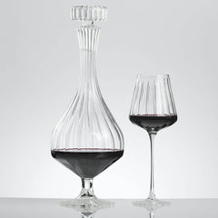 ELYSEE Decanter and ELYSEE Red Wine Glass (set of 4)